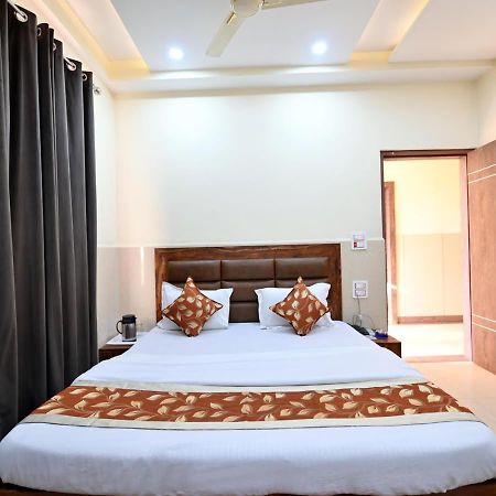 Royal Inn Jammu Ngoại thất bức ảnh