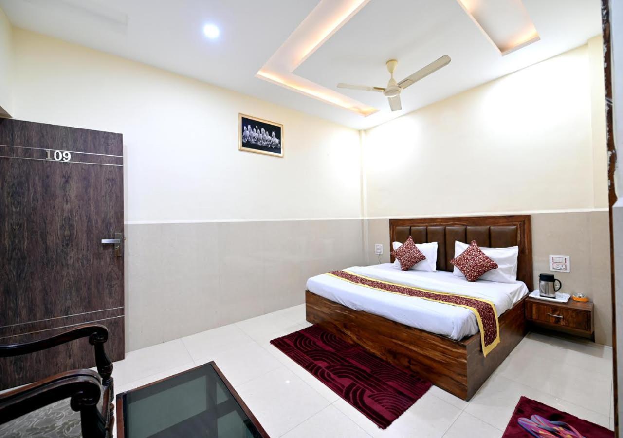 Royal Inn Jammu Ngoại thất bức ảnh